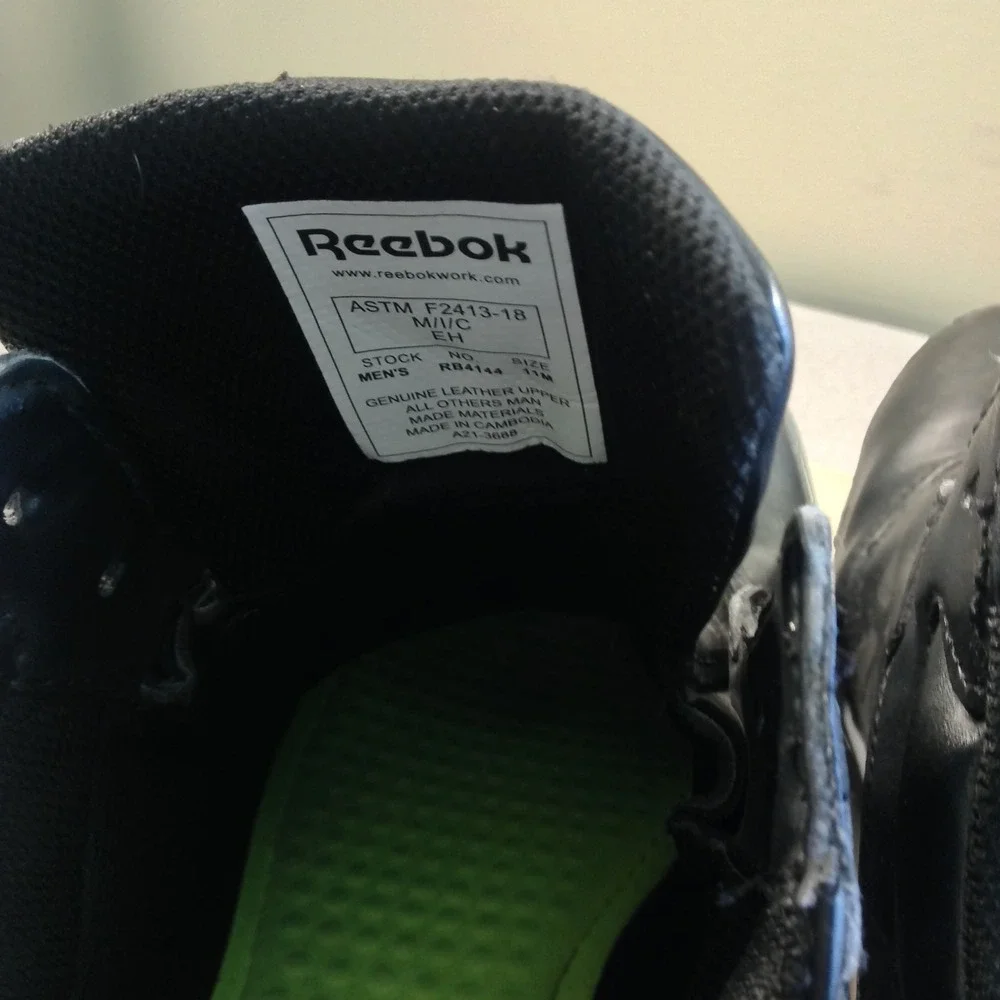 Reebok Work Sublite Men's Size 11 Black  Safety Toe RB4144 Asking price: $65